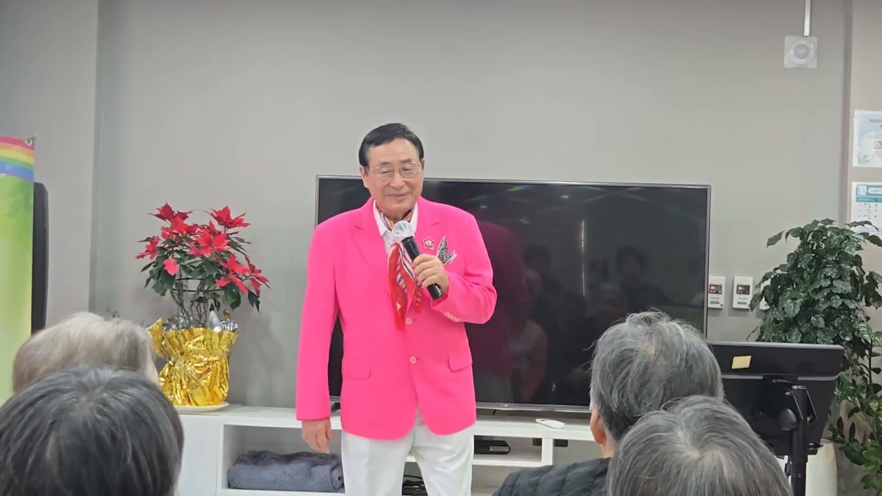 비내리는고모령 (원곡:현인)/가수:김근호//////데이케어효공연;~^-~♡