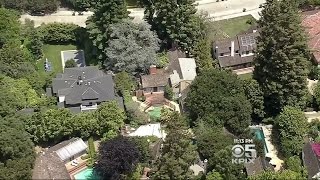 After Buying Neighbors' Homes, Facebook CEO To Tear Them Down