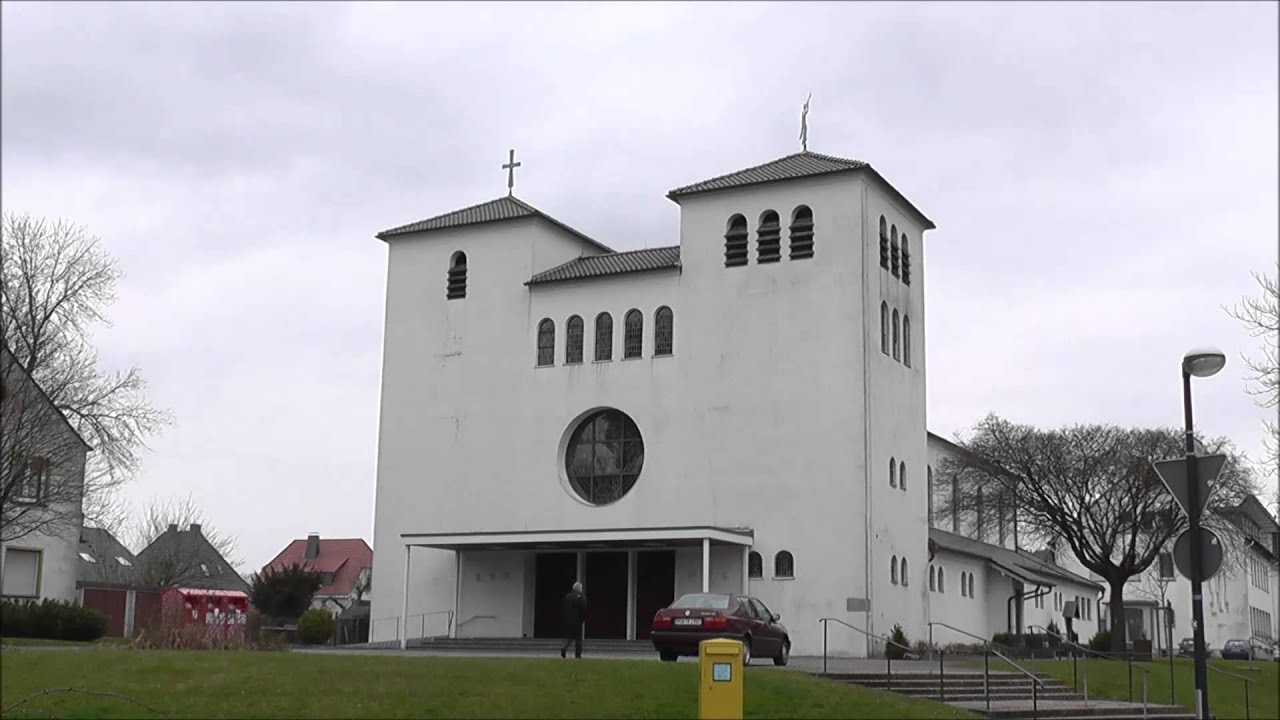 Glockenläuten der St.Michael's Kirche in Arnsberg/Neheim
