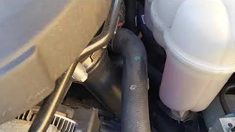 2018 Audi A4 B9 2.0T cold engine start in the summer