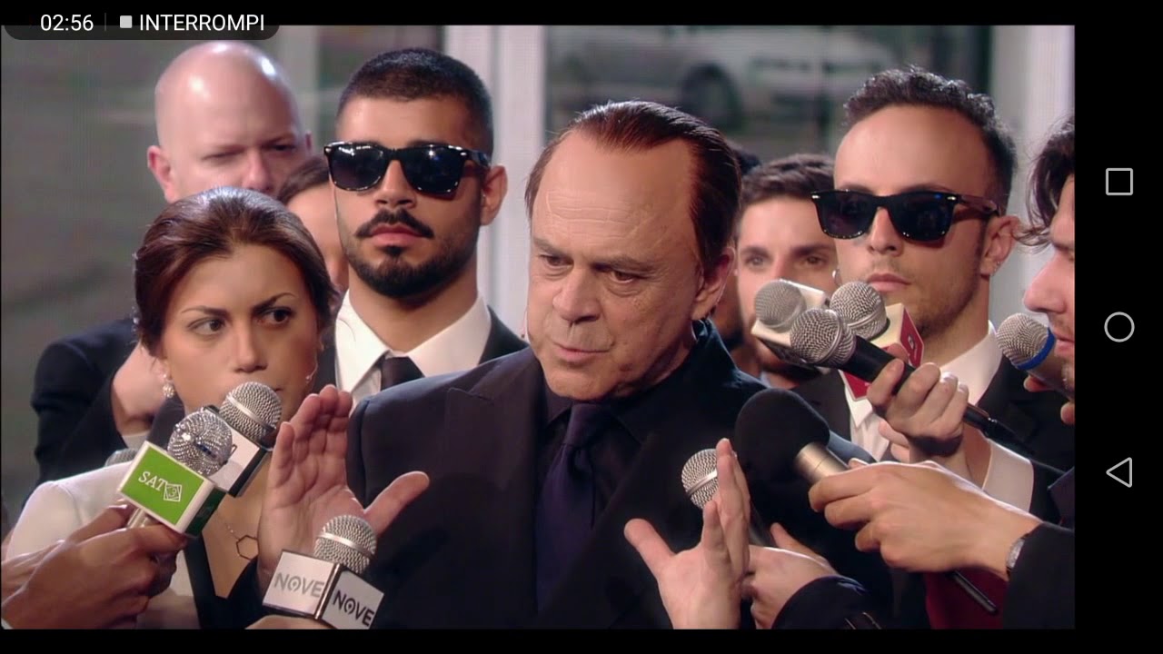 Fratelli di Crozza Ep.10 Berlusconi Dplay NOVE 28/04/2018 - YouTube