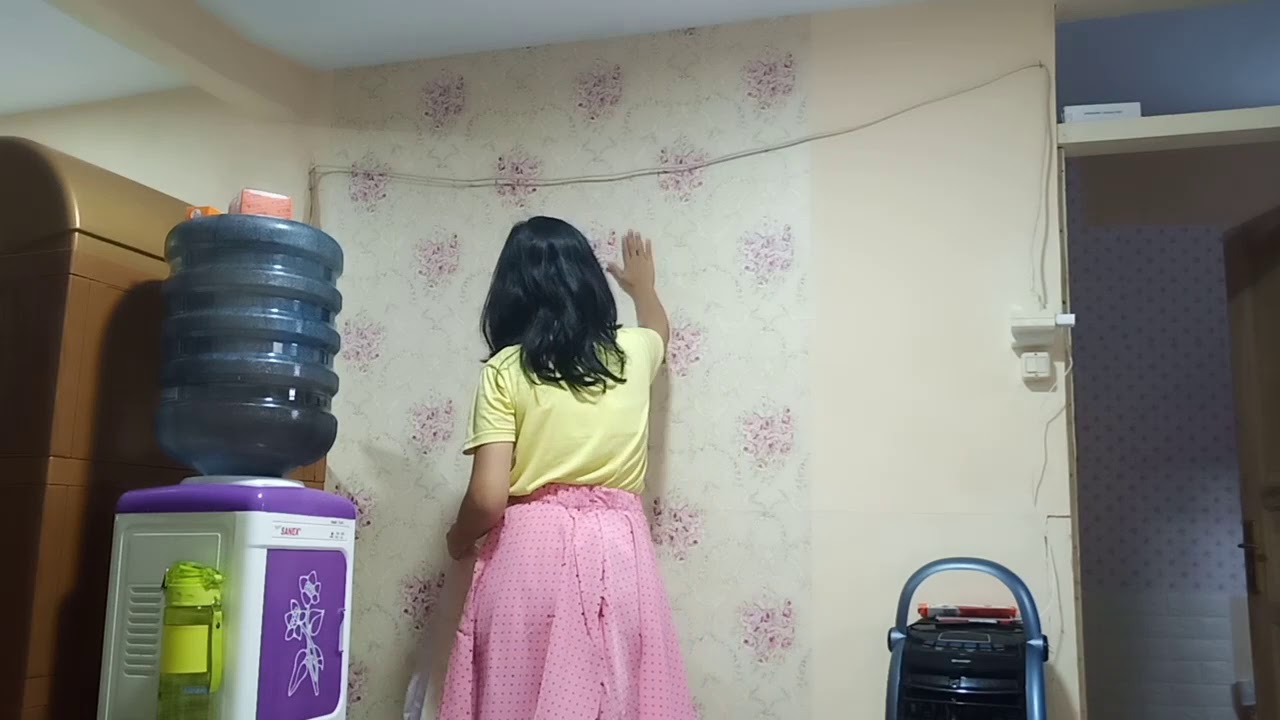  Cara  Memasang  Wallpaper  Dinding  YouTube