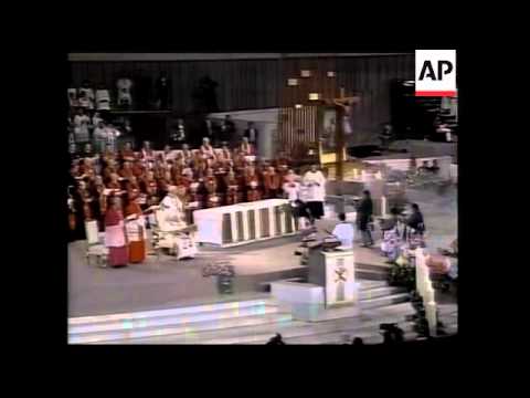 Pope ends tour with beatification of 2 Mexican Indians