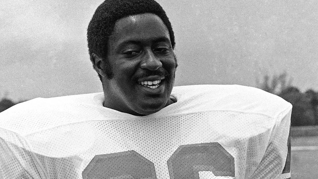 Two Minutes of Pro Football History: Nothing "Little" about him