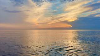 Where the Ocean Meets Silence 🌅 | 8 Hours of Calm Ocean Waves (4K)