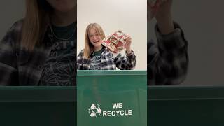 Get on our nice list by properly recycling all of your holiday packaging!🎁🧑‍🎄 #lowwaste #holidays