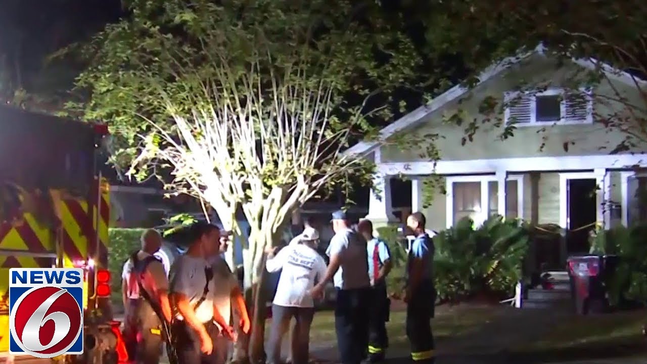 Woman rescued from house fire in Orlando - YouTube