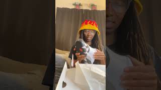Unboxing Air Jordan 14 Retro’s Black Toe(Review)