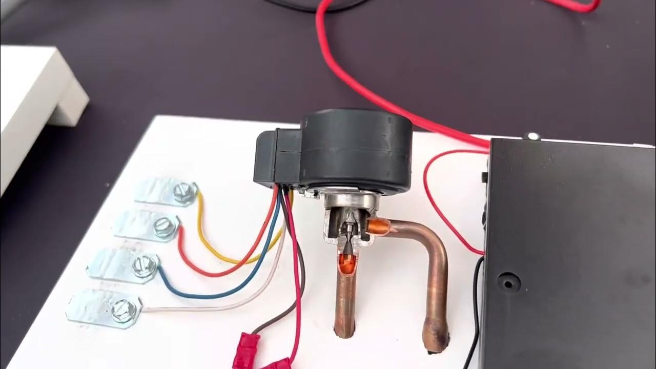 Inside EEV (Electronic Expansion Valve) demonstrated by Craig of HVAC