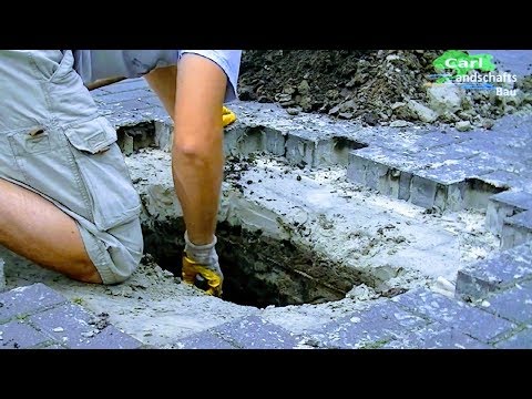 HOW TO FIX LOW SPOT IN DRIVEWAY+REPAIR PIPE |BLOCK PAVERS REMOVE+LAY COMPACT SAND BED JOINTS INSTALL