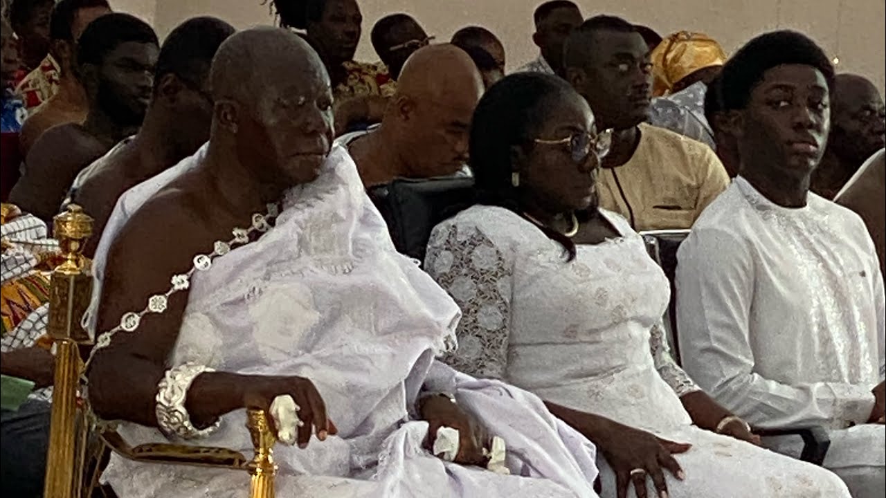 Otumfuo begins the new year 2026 with thanks giving and praises to Most High God @ RPC Adum 