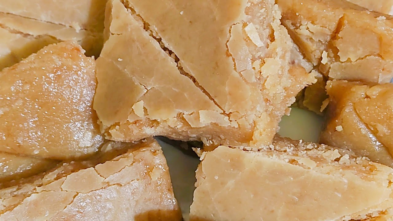 ময়দার সাথে আর কি কি দিলে এত সুস্বাদু হয় এই মিষ্টিটি খেতে, খুব সহজ তৈরি করা।