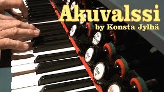 Akuvalssi (Konsta Jylhä) on the Harmonium chords