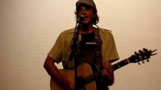 Dan Bern singing 2014 Folktacular 2008