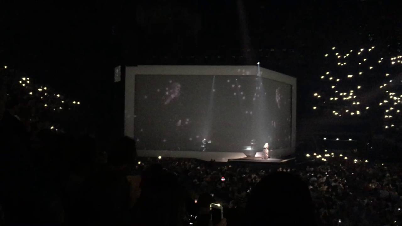 Adele Concert Paris Bercy 2016