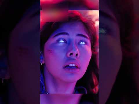 Ванда захватила девочку и выкинула Стрэнджа в другую Вселенную😲😨😱🔥#фильмы #кино #марвел #стрэндж