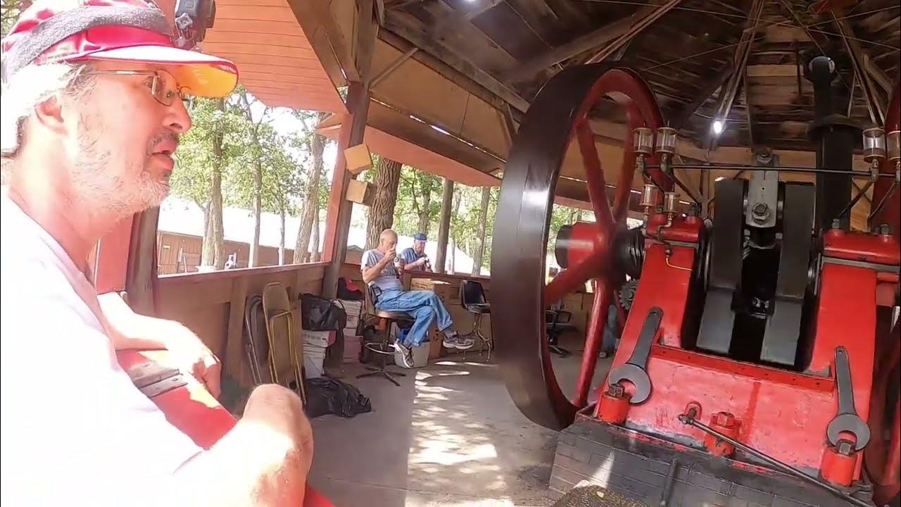 THE LARGEST SINGLE CYLINDER ENGINE THE ONLY ONE RUNNING IN THE WORLD the-largest-single-cylinder-engine-the-only-one-running-in-the-world