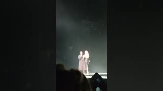 Dernier discours très émouvant de Slimane & Vitaa ~ 17/12/2022 Versus Tour Défense Arena Paris