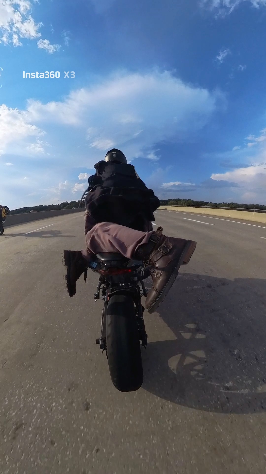zx4r #bikes #demonracing #stuntride #bikelife #groupride