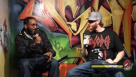 Large Professor (formerly of Main Source) - Interview Pt. 1 (Live At The UGHH.com Retail Store - 10/7/08)