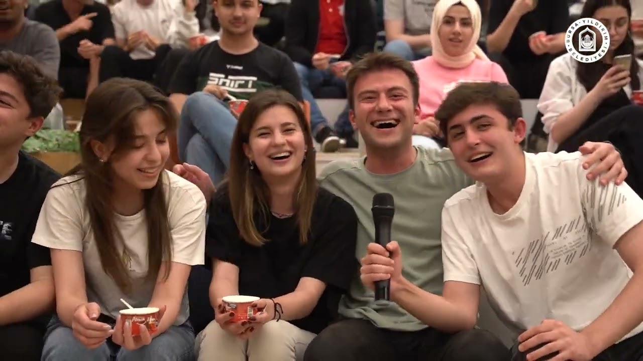 Mümine Şeremet ve Mimar Sinan Uyumayan Kütüphanesi