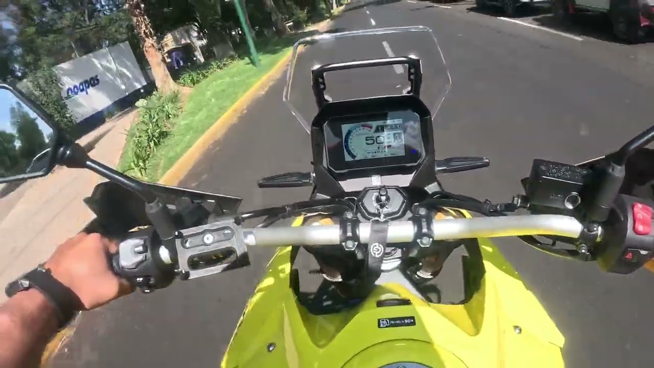 Suzuki Vstrom 800. Just another day 😁