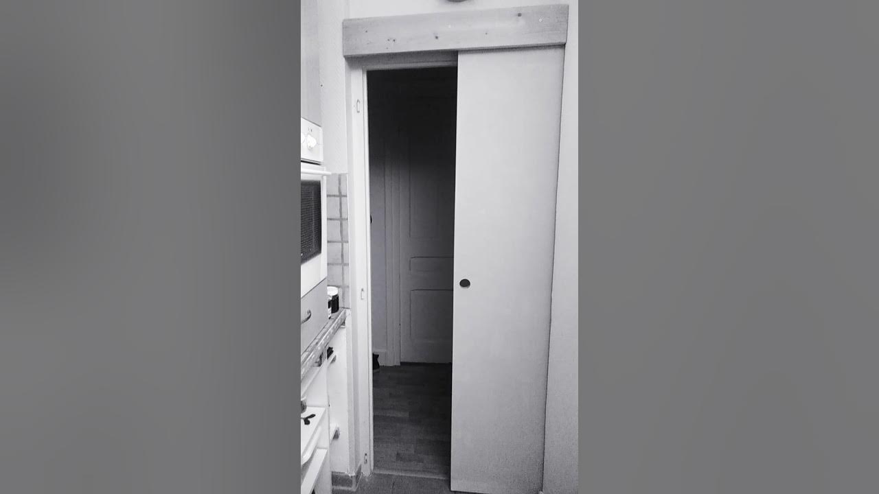 La mystérieuse porte qui s