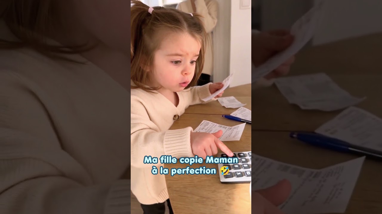 Ma fille imite Maman quand elle fait les comptes 😂