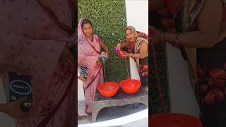 Amazing drink 🍷 pouring win phone 📱 family challenge #short #game