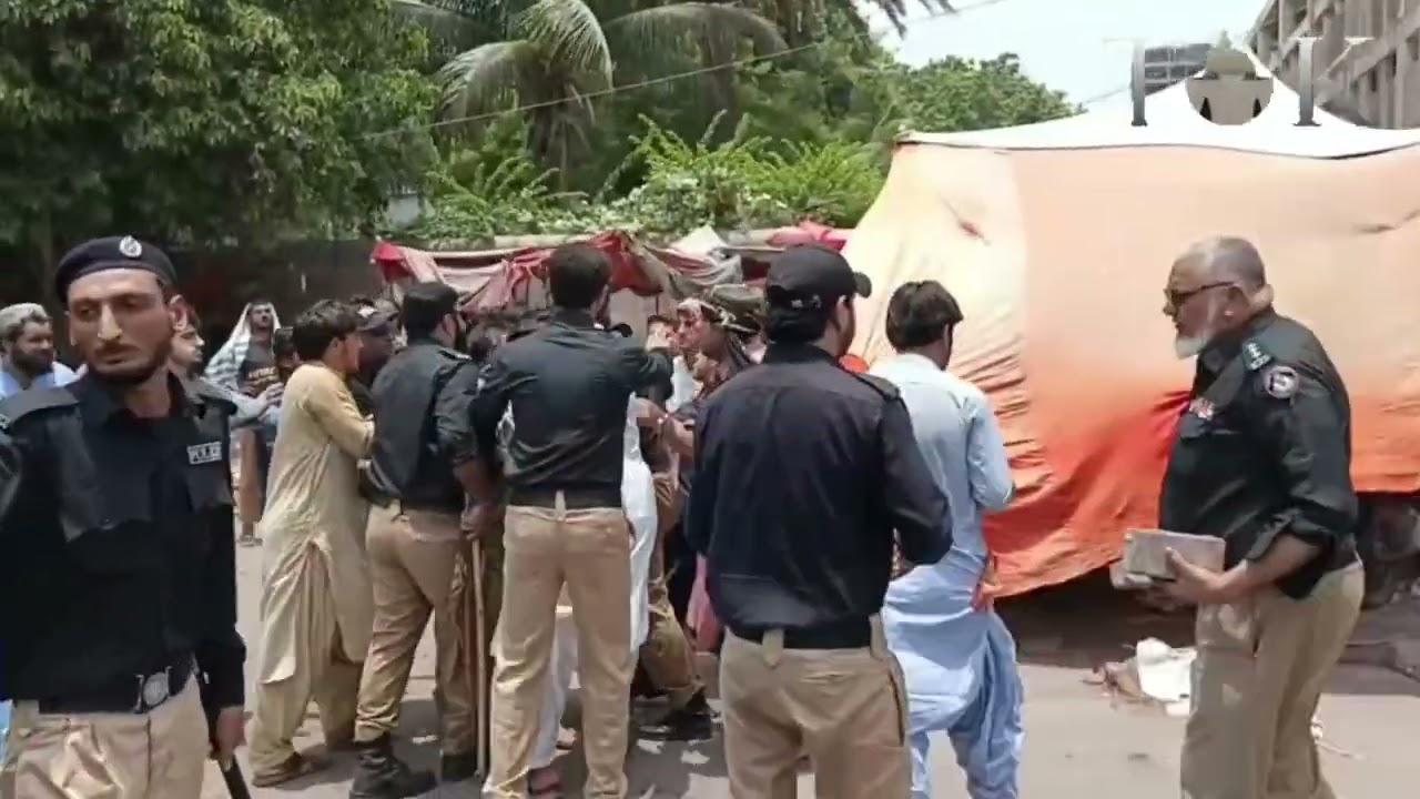 Anti-Encroachment Operation in Saddar Karachi | Police Deploy Extra Force