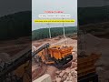 Mobile crusher has large output and is easy to move around