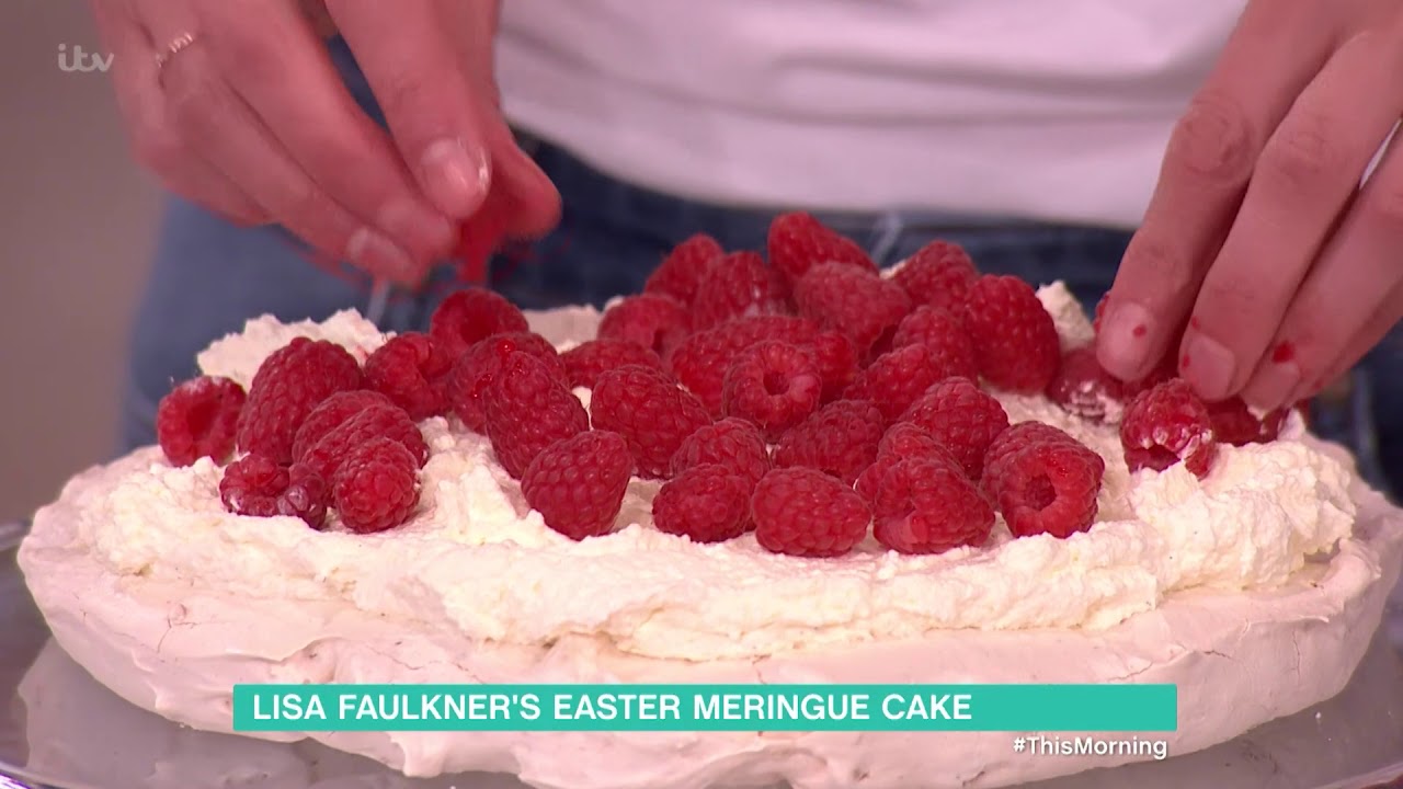 Lisa Faulkner's Meringue Cake | This Morning