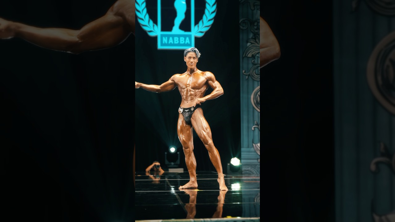 ギリシャ彫刻を目指した結果の姿がコチラ