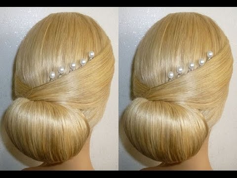 Лёгкая причёска на выпускной, вечерняя, свадебная причёска на средние/длинные волосы.Пучок из волос Лёгкая причёска на выпускной, вечерняя, свадебная причёска на средние/длинные волосы.Пучок из волос