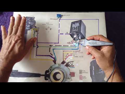 Vídeo: Como você conecta um interruptor do limpador de pára-brisa?