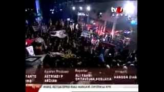 Slank   Tawuran Bawakan 3 Lagu Wajib