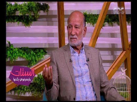 الستات مايعرفوش يكدبوا | تعرف على اسباب زواج احمد خليل من امرأة اجنبية ودور والدته في زواجه