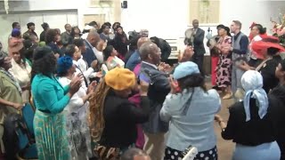 Everybody Clap your hands 👏🏽 Bethel Apostolic Ark UK 🔥 Bring Out The Tambourine 🕺🏽🔥👏🏽