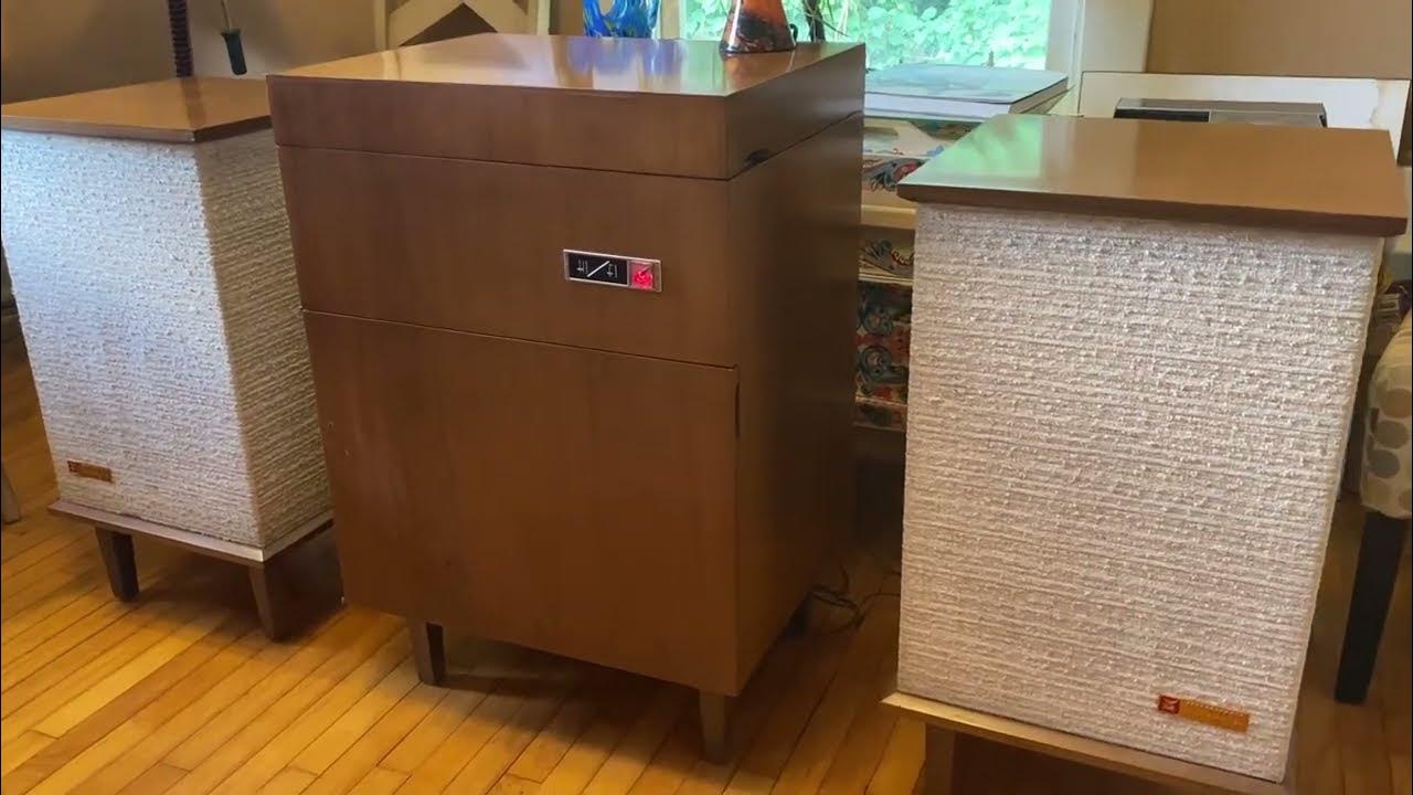Voice of Music Model VM 580 - YouTube
