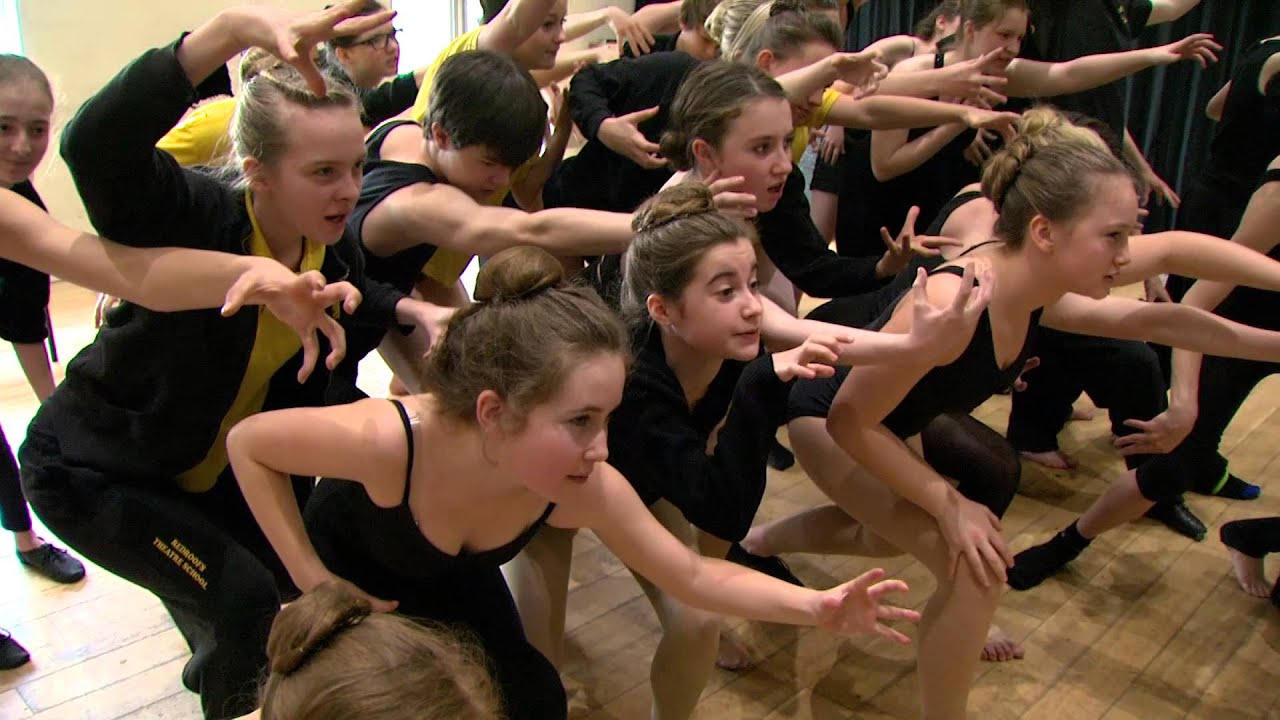 Redroofs School for Stars - It's Showtime! 2014