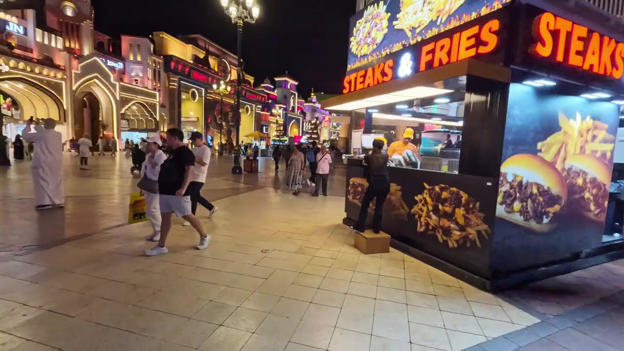 🇦🇪 Why Dubai’s Global Village Feels Different at Night | 4K Walk