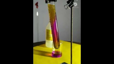 what happens when one drop of hydrogen peroxide add into potassium permanganate solution#chemistry #