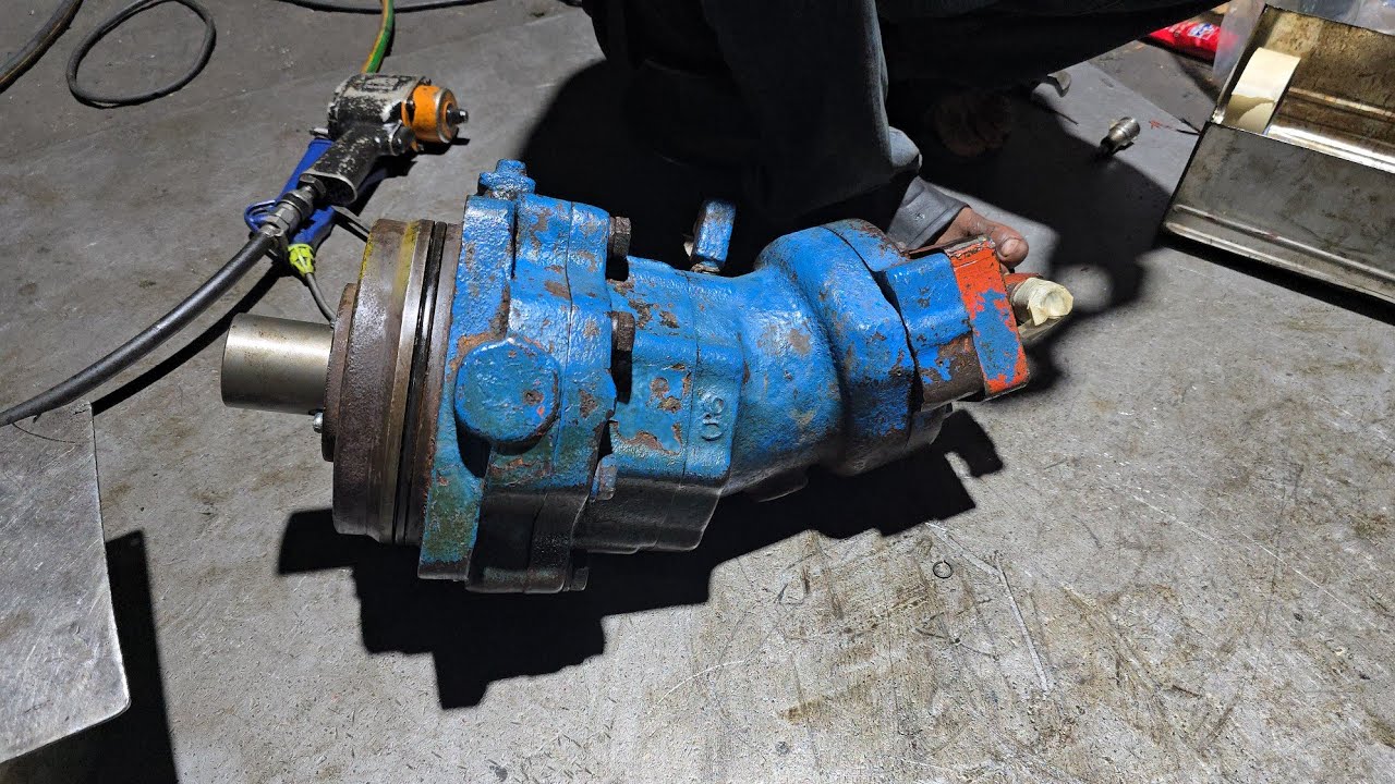 ดูวิธีประกอบซ่อมมอเตอร์โคมัสสุ#90#อู่ป๋านวย ไทยเจริญ 8 ตุลาคม 2024