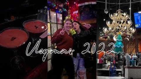 Vlogmas Day 11: leg workout + Trader Joe