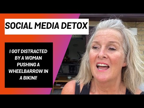 Social media Detox - The Distraction Is Real! #stopthescroll #socialexperiment #socialmediadetox