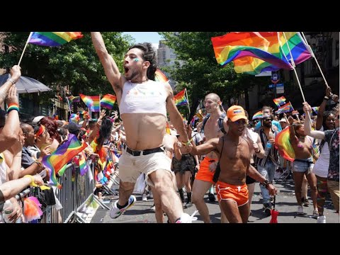 Philly gay pride 🏳️‍🌈 - YouTube