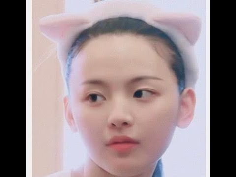 杨超越在镜头前卸妆，没想到她竟然...