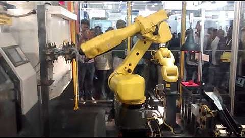 Fanuc robot for automatic CNC lathe operation at imtex 2015 bangalore