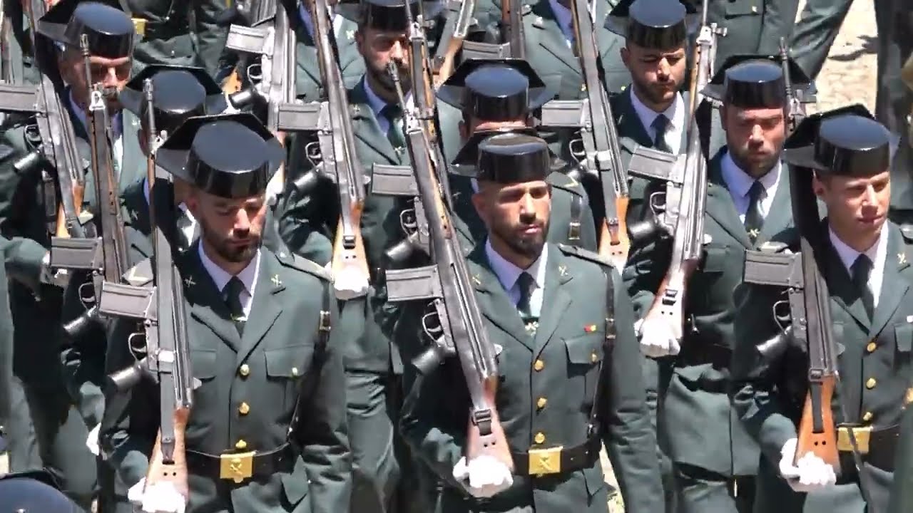 Desfile de la GUARDIA CIVIL Baeza 2023- Corpus Christi-