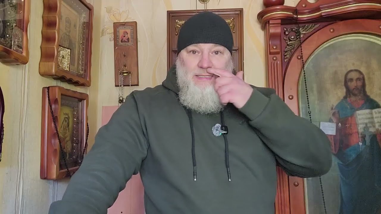 А руки то в крови....